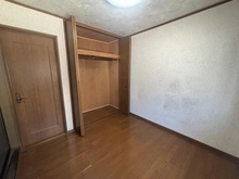 【兵庫県/西宮市上甲子園】西宮市上甲子園五丁目　中古戸建 洋室