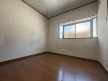 【兵庫県/西宮市上甲子園】西宮市上甲子園五丁目　中古戸建 洋室