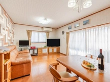 【兵庫県/西宮市小松北町】西宮市小松北町一丁目　中古戸建 リビング・ダイニング