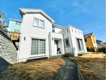 【神奈川県/横浜市青葉区あかね台】青葉区あかね台2丁目　中古戸建 外観：東急ホーム施工「Millcreek」シリーズの注文住宅