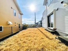 【神奈川県/横浜市青葉区あかね台】青葉区あかね台2丁目　中古戸建 庭