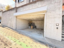 【神奈川県/横浜市青葉区松風台】青葉区松風台　中古戸建 駐車場