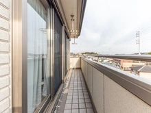 【神奈川県/横浜市青葉区鴨志田町】青葉区鴨志田町　中古戸建 ベランダ