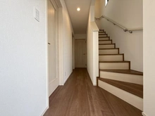 【神奈川県/横浜市泉区和泉町】泉区和泉町　新築戸建て　A号棟 廊下