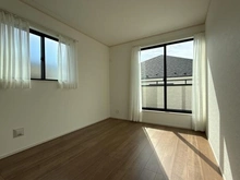 【神奈川県/横浜市泉区和泉町】泉区和泉町　新築戸建て　A号棟 洋室