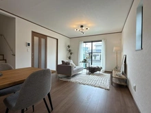 【神奈川県/横浜市泉区和泉町】泉区和泉町　新築戸建て　B号棟 リビング・ダイニング