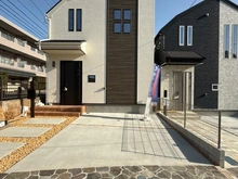 【神奈川県/横浜市旭区東希望が丘】旭区東希望が丘　新築戸建て　2号棟 外観：【全2棟／左側】