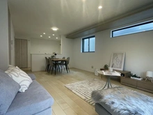 【神奈川県/横浜市都筑区東山田】都筑区東山田4丁目　新築戸建 リビング・ダイニング