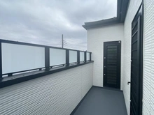 【神奈川県/横浜市都筑区東山田】都筑区東山田4丁目　新築戸建 バルコニー