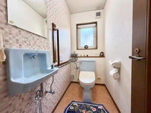 【神奈川県/横浜市青葉区つつじが丘】青葉区つつじが丘　中古戸建 トイレ：1階