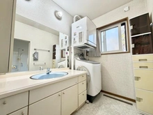 【神奈川県/横浜市青葉区つつじが丘】青葉区つつじが丘　中古戸建 洗面所：1階