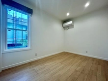 【神奈川県/横浜市青葉区榎が丘】青葉区榎が丘　中古戸建 サービスルーム（納戸）：約5.3帖