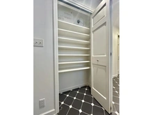 【神奈川県/横浜市青葉区榎が丘】青葉区榎が丘　中古戸建 収納：玄関