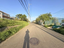 【神奈川県/横浜市青葉区荏田西】青葉区荏田西3丁目　新築戸建て 前面道路