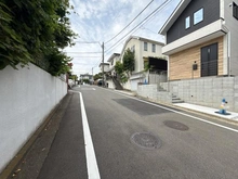 【神奈川県/横浜市緑区北八朔町】緑区北八朔町1期　新築戸建て 前面道路