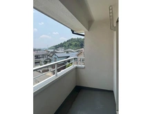 【神奈川県/横浜市青葉区桂台】青葉区桂台2丁目　中古戸建 バルコニー