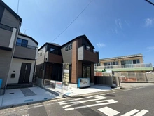【神奈川県/相模原市南区上鶴間】相模原市南区上鶴間13期　新築戸建て1号棟 外観：全2棟／右側