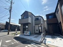 【神奈川県/相模原市南区上鶴間】相模原市南区上鶴間13期　新築戸建て2号棟 外観：全2棟／左側