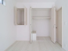 【神奈川県/相模原市南区相南】相模原市南区相南3丁目　新築戸建　1号棟 収納