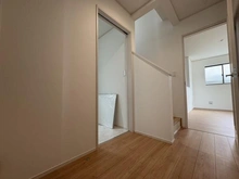 【神奈川県/横浜市緑区いぶき野】緑区いぶき野　新築戸建て　2‐K号棟 廊下