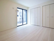 【神奈川県/横浜市鶴見区朝日町】鶴見区朝日町2丁目　新築戸建て1号棟　 洋室