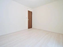 【神奈川県/横浜市鶴見区朝日町】鶴見区朝日町2丁目　新築戸建て1号棟　 洋室