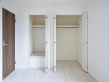 【神奈川県/横浜市鶴見区朝日町】鶴見区朝日町2丁目　新築戸建て1号棟　 収納