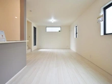 【神奈川県/横浜市鶴見区朝日町】鶴見区朝日町2丁目　新築戸建て2号棟　 リビング・ダイニング