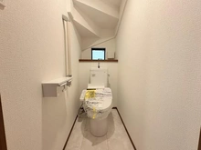 【神奈川県/横浜市港北区下田町】港北区下田町　新築戸建　A号棟 トイレ