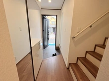 【神奈川県/横浜市港北区下田町】港北区下田町　新築戸建　A号棟 廊下