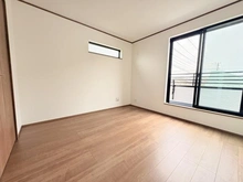 【神奈川県/横浜市港北区下田町】港北区下田町　新築戸建　B号棟 洋室