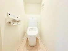【神奈川県/横浜市緑区長津田】緑区長津田2丁目　新築戸建　A号棟 トイレ