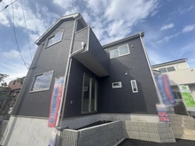 【神奈川県/横浜市青葉区荏田西】青葉区荏田西4丁目　新築戸建　1号棟 外観：全二棟/手前側
