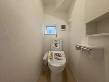 【神奈川県/横浜市青葉区荏田西】青葉区荏田西4丁目　新築戸建　1号棟 トイレ