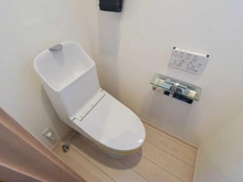 【神奈川県/横浜市緑区東本郷】緑区東本郷6丁目　中古戸建 トイレ