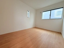 【神奈川県/横浜市緑区北八朔町】緑区北八朔町　新築戸建 洋室