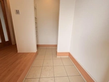 【神奈川県/横浜市緑区北八朔町】緑区北八朔町　新築戸建 玄関