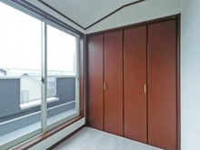 【神奈川県/横浜市青葉区大場町】青葉区大場町　中古戸建 洋室