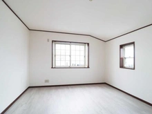 【神奈川県/横浜市青葉区大場町】青葉区大場町　中古戸建 洋室