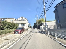 【神奈川県/横浜市緑区新治町】緑区新治町　新築戸建 前面道路