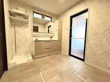 【神奈川県/横浜市港北区日吉本町】港北区日吉本町5丁目　中古戸建 洗面所