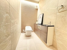 【神奈川県/横浜市港北区日吉本町】港北区日吉本町5丁目　中古戸建 トイレ