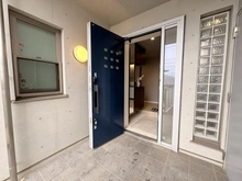 【神奈川県/横浜市港北区日吉本町】港北区日吉本町5丁目　中古戸建 玄関