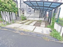 【神奈川県/横浜市青葉区美しが丘】青葉区美しが丘3丁目　中古戸建 駐車場：内外装リフォーム中（2026年12月末完成予定）