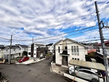 【神奈川県/横浜市青葉区梅が丘】青葉区梅が丘　中古戸建 眺望：東側洋室から