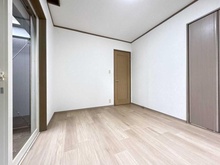 【神奈川県/横浜市港北区新吉田東】港北区新吉田東1丁目　中古戸建 洋室