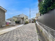 【神奈川県/横浜市港北区新吉田東】港北区新吉田東1丁目　中古戸建 前面道路