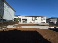 【東京都/町田市南成瀬】町田市南成瀬6丁目　新築戸建てA号棟 現地（建築前）：全二棟左側