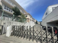 【神奈川県/川崎市麻生区王禅寺東】麻生区王禅寺東6丁目7期　3号棟 川崎市立東柿生小学校（現地より約383m）