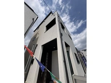【千葉県/船橋市前原西】船橋市前原西1丁目 新築戸建　2号棟 外観：全3棟/真ん中
